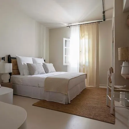 Yayaki Hotel
